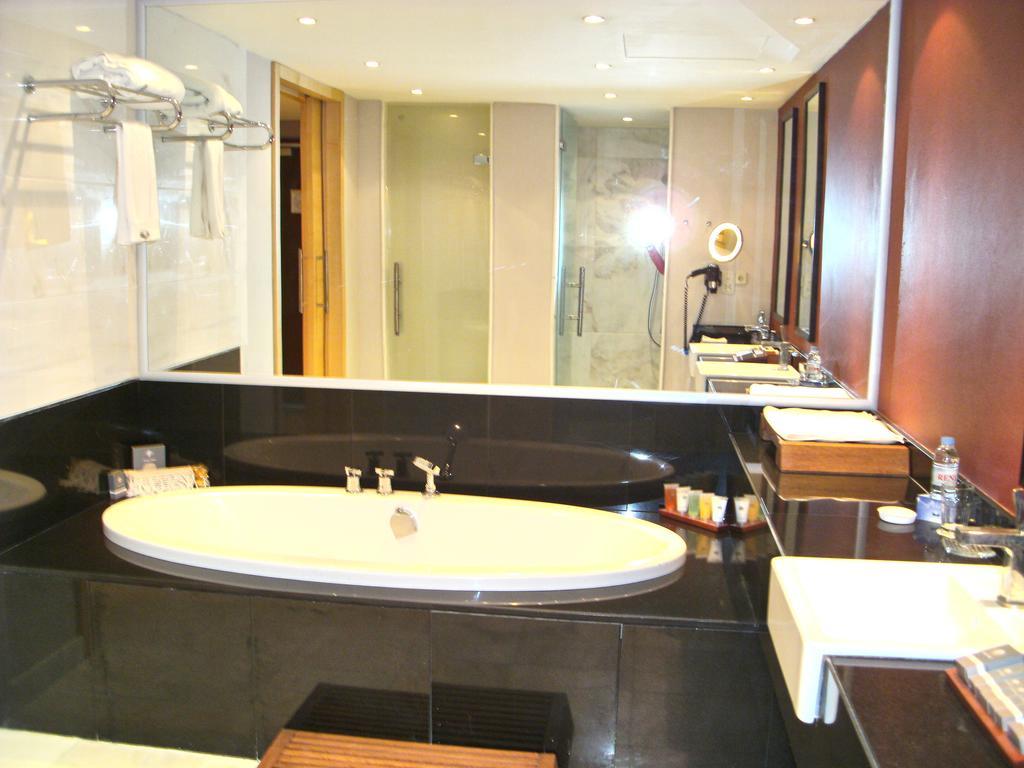 Hotel Grand Swiss Erbil Szoba fotó