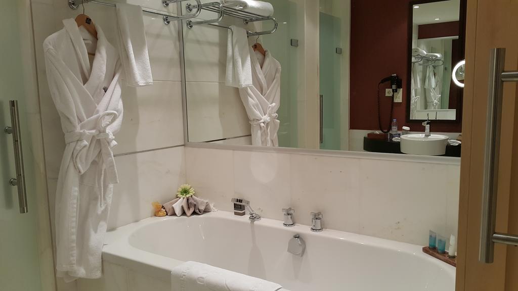 Hotel Grand Swiss Erbil Kültér fotó
