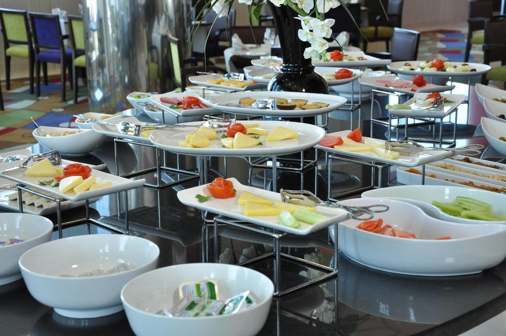 Hotel Grand Swiss Erbil Kültér fotó
